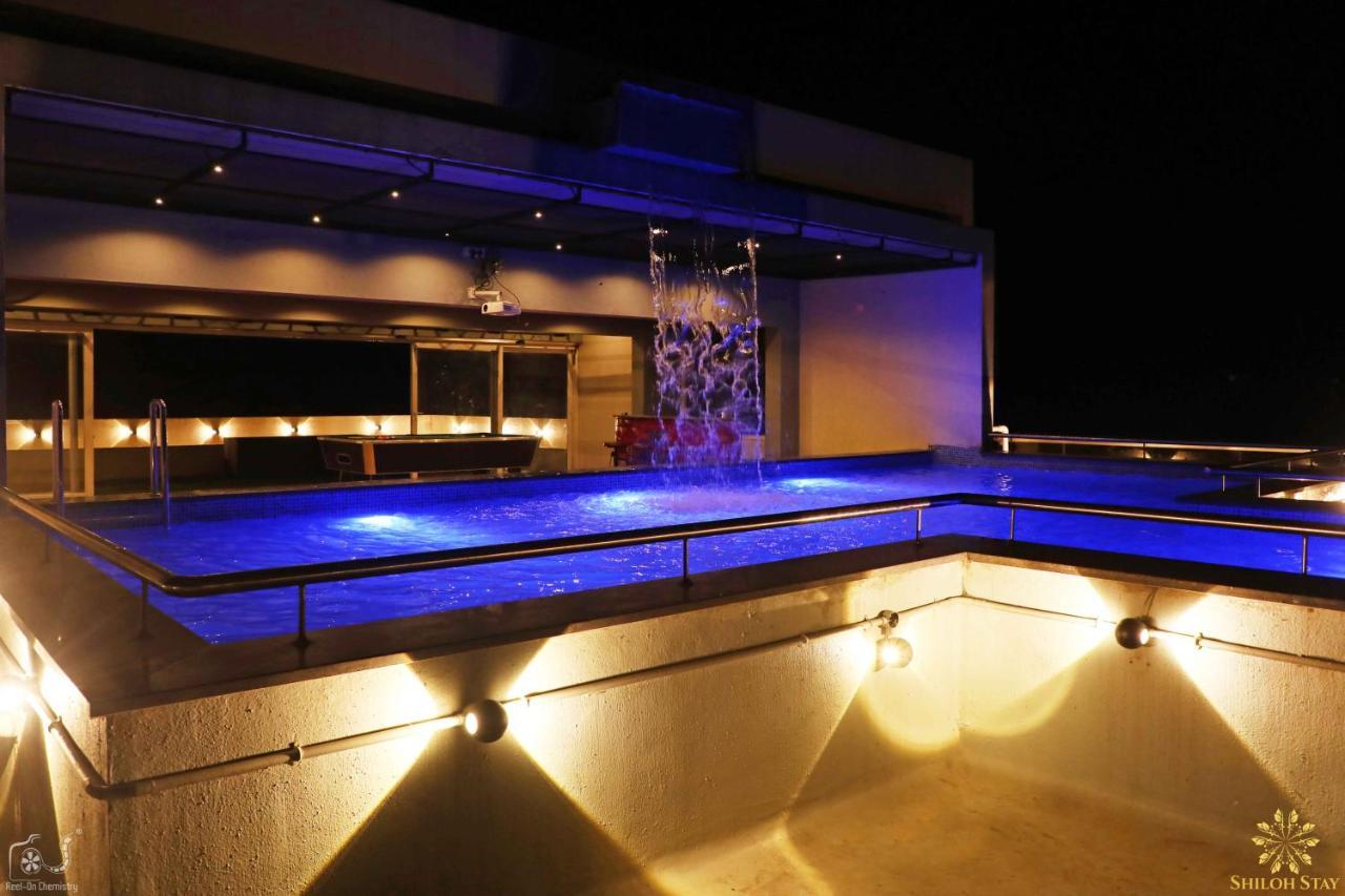 Sport Bar Villa 6Bhk Infinity Pool With Waterfall Igatpuri Exterior photo